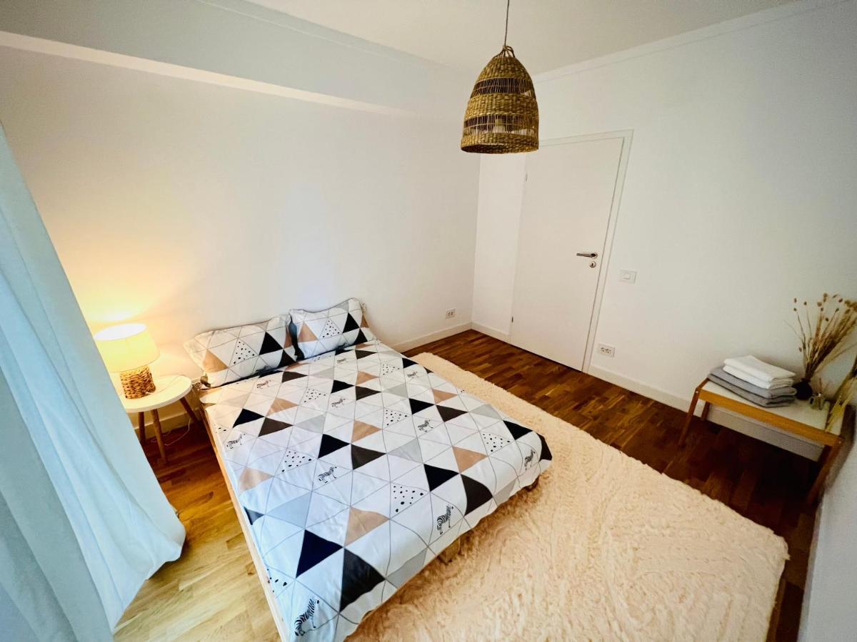 Exquisite - Two Bedroom Apartment Bucarest Exterior foto